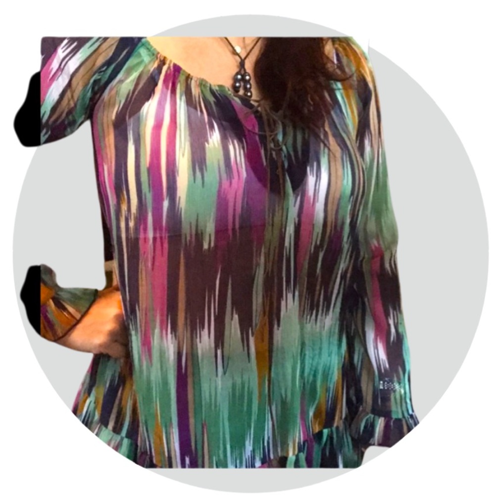 ❄️Winter Wonderland sheer❄️  blouse so beautiful - Picture 5 of 7